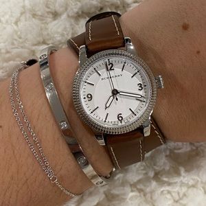 Burberry 30mm round leather strap watch